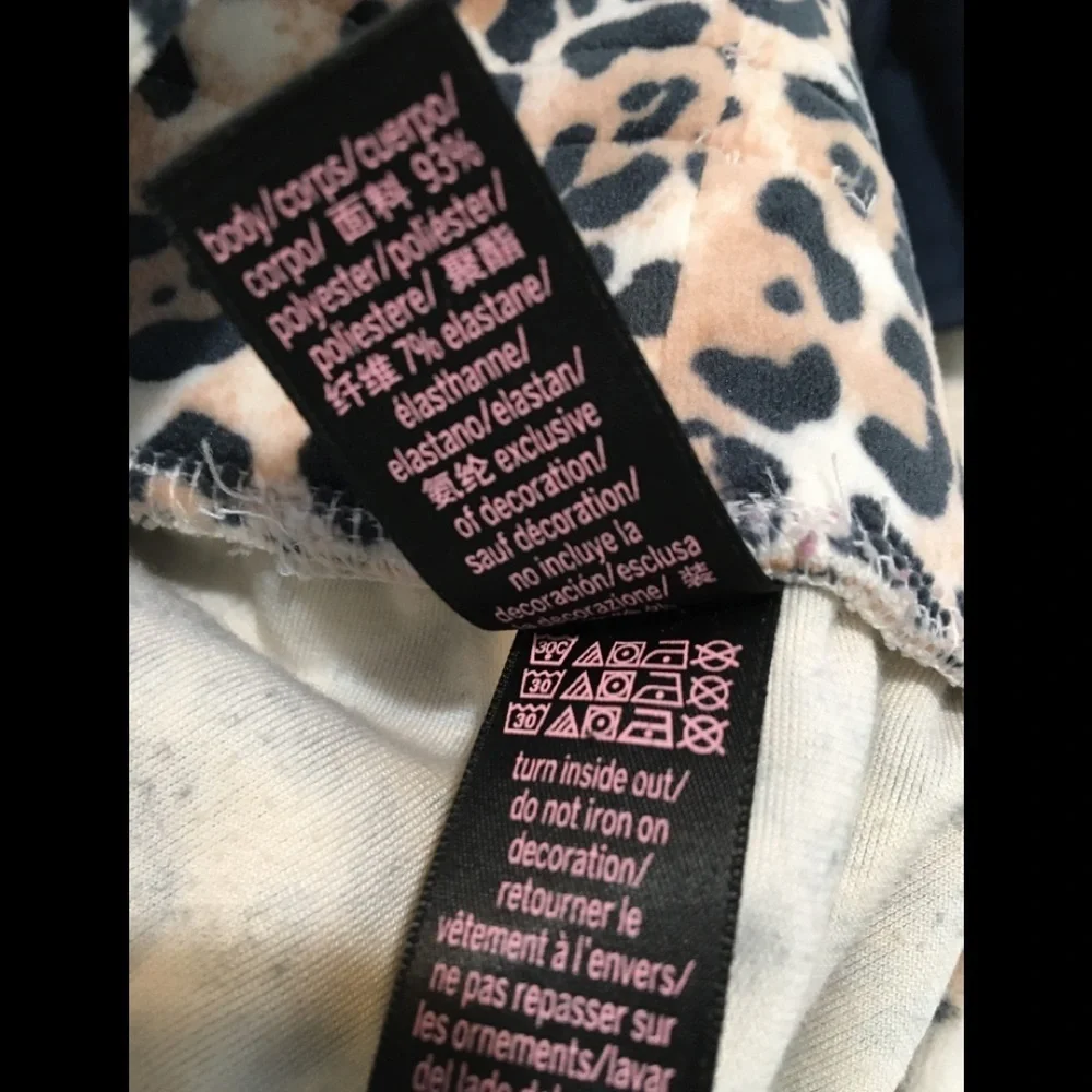 New Victoria's Secret Velour Jogger &. - Picture 4 of 11